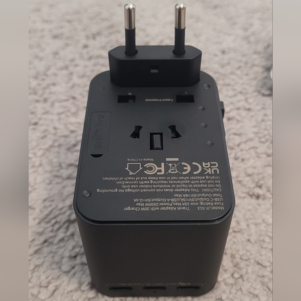 Macrae Travel Adapter - Picture 10 of 12
